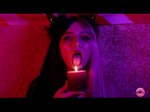 ❤️ Ástríðufullt blowjob frá Sexy Succubus með munnfyllingu ❌ Gæðaklám hjá okkur ❌